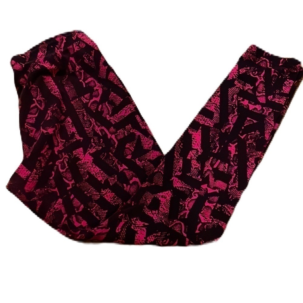 Nike Leg-a-see snakeskin patterned leggings pink/black L